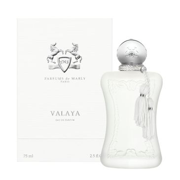 2208_MARLY_VALAYA_bottle-with-the-box.2--1-
